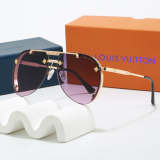 17568  Sunglasses with box