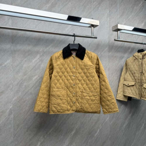 110089  New pocket letter embroidered cotton jacket Top quliaty 1:1 clothing
