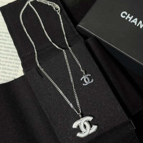 X712  Women's Titanium Steel Necklace Jewelry