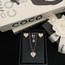 CHN107  Women's New Love Full Diamond Necklace Earnail Set Jewelry