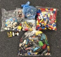 Bundle Job Lot Approx 2.7kg Lego Bricks + Small Sets Mixed Lot Including Figures