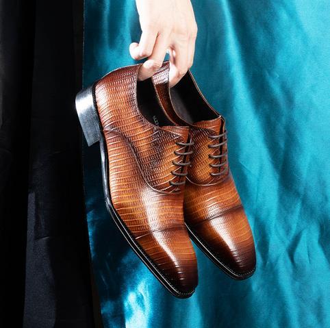 Top layer cowhide men's formal attire, business handmade satin colored round head lace up genuine leather Oxford men's shoes