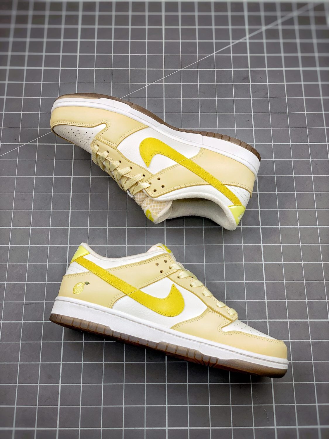 next dunk low drop