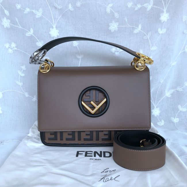 Fendi Should bag 003