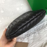 BOTTEGA VENETA Black Weave Handbag 3485A