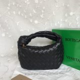BOTTEGA VENETA Black Weave Handbag 3485A
