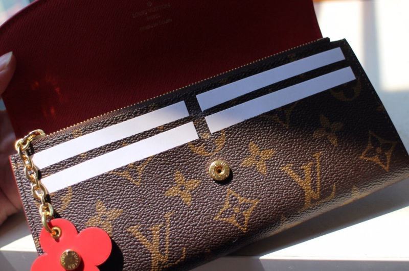 M64202 EMILIE