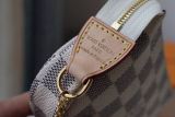 m58009  MINI POCHETTE ACCESSORIES