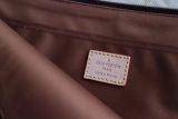N44148  POCHETTE JOUR