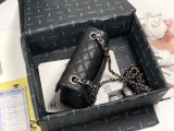 CHANEL MINI FLAP BAG A35200 17cm