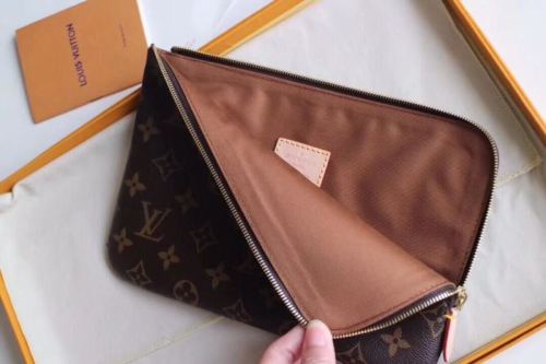 N44148  POCHETTE JOUR