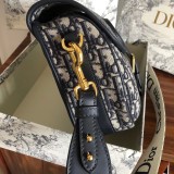 MEDIUM DIOR BOBBY BAG 27CM