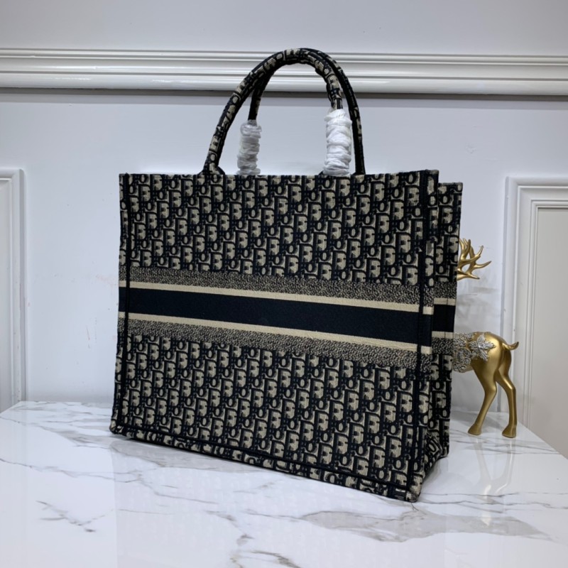 Dior Book Tote 36cm e 41cm73