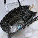 Dior Book Tote 36cm e 41cm73
