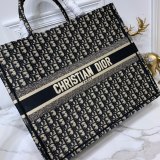 Dior Book Tote 36cm e 41cm73