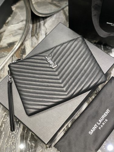 Pochette YSL 413444