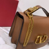 Borsa VLTN p750  Garavani VSLING V0007 22 x 18 x 13 cm