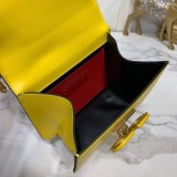 Borsa VLTN  VSLING 0005  p650  18 x 16 x 8,5 cm