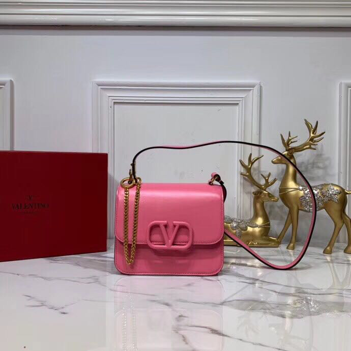 Borsa VLTN  VSLING 0005  p650  18 x 16 x 8,5 cm