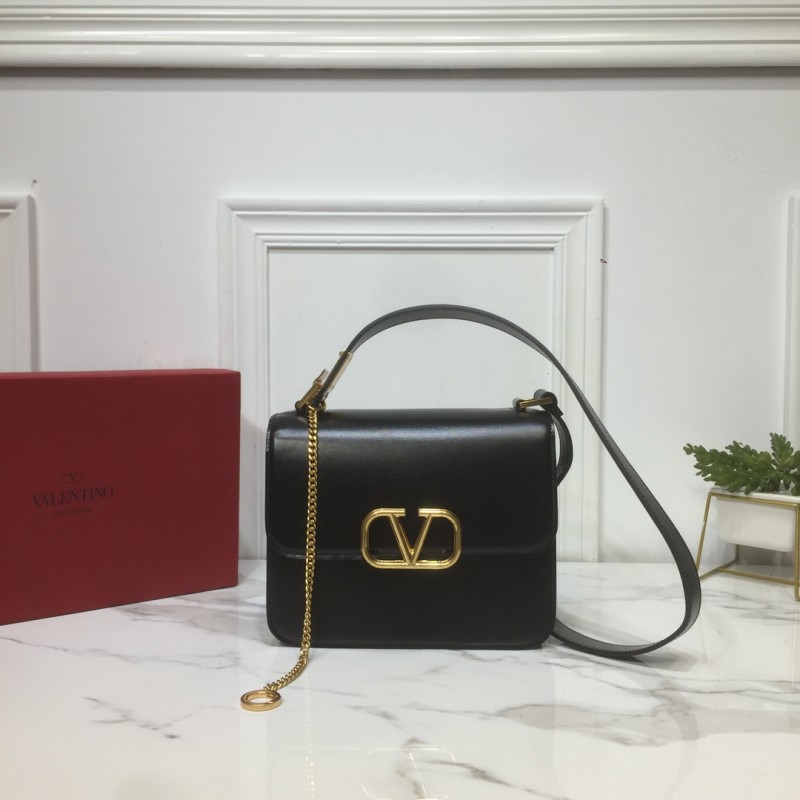 Borsa VLTN p750  Garavani VSLING V0007 22 x 18 x 13 cm