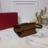 Borsa VLTN p750  Garavani VSLING V0007 22 x 18 x 13 cm