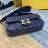 Fendi Baguette 8BS600 26x15x6cm 3
