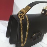 Borsa VLTN p750  Garavani VSLING V0007 22 x 18 x 13 cm