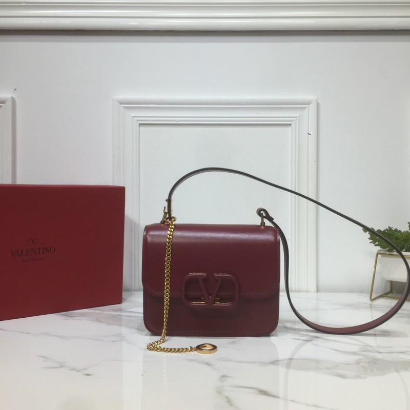 Borsa VLTN  VSLING 0005  p650  18 x 16 x 8,5 cm