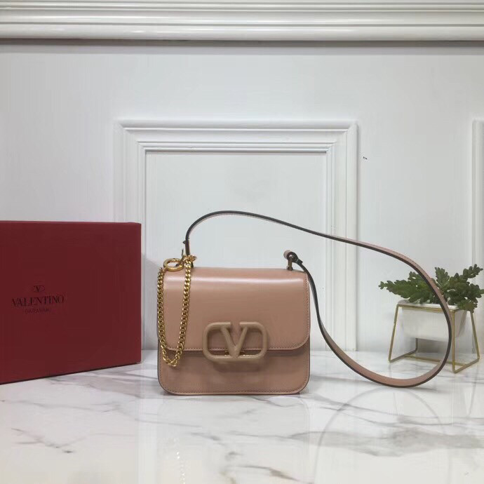 Borsa VLTN  VSLING 0005  p650  18 x 16 x 8,5 cm