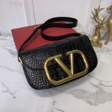 Borsa VLTN MAXI V0030 p780 26,5x9x15cm