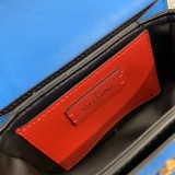 Borsa VLTN p700  MAXI V0032 18 x7,5 x12,5cm
