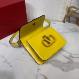 Borsa VLTN  VSLING 0005  p650  18 x 16 x 8,5 cm