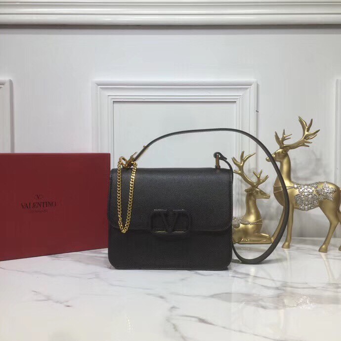 Borsa VLTN p750  Garavani VSLING V0007 22 x 18 x 13 cm