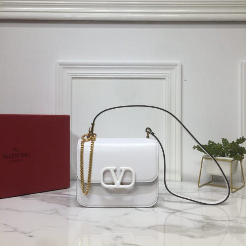 Borsa VLTN  VSLING 0005  p650  18 x 16 x 8,5 cm