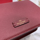 Borsa VLTN  VSLING 0005  p650  18 x 16 x 8,5 cm