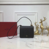 Borsa VLTN  VSLING 0005  p650  18 x 16 x 8,5 cm