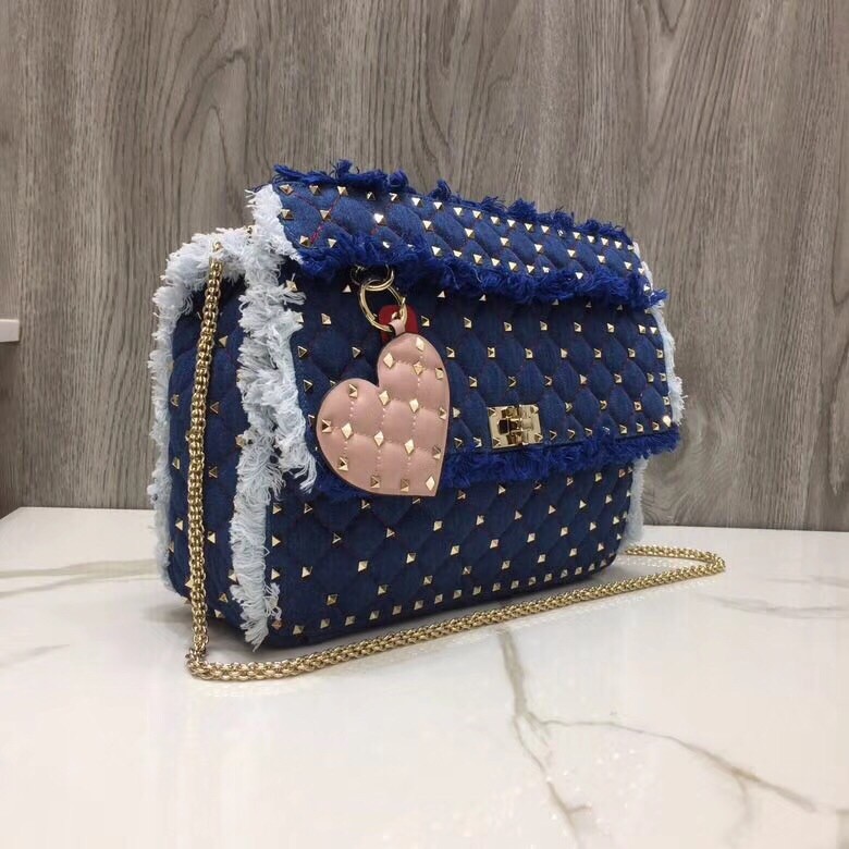 Borsa VLTN 20417850 Garavani Rockstud Spike V0121  30x21,5x8,5cm