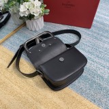 Borsa VLTN p700  MAXI V0032 18 x7,5 x12,5cm