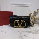 Borsa VLTN MAXI V0030 p780 26,5x9x15cm