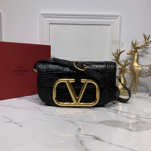 Borsa VLTN MAXI V0030 p780 26,5x9x15cm