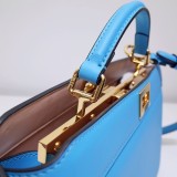 Iconic Peekaboo  FD8323
