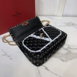 Borsa VLTN750  V0122  24x6,5x16cm