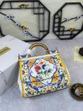 Dolce & Gabbana  33020419 size25X20X12cm