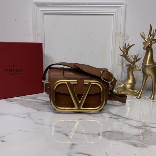 Borsa VLTN p700  MAXI V0032 18 x7,5 x12,5cm
