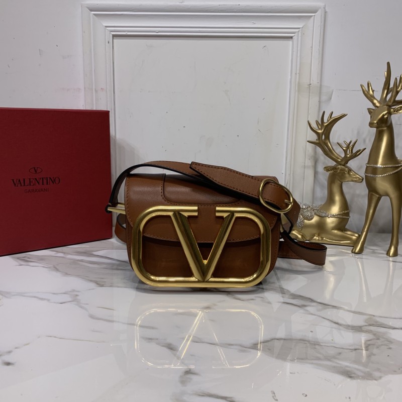 Borsa VLTN p700  MAXI V0032 18 x7,5 x12,5cm