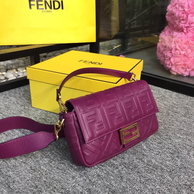 Borsa FENDI BAGUETTE 8802AGN850 26x5x15 cm