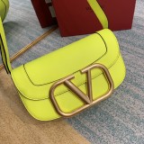Borsa VLTN MAXI V0030 p780 26,5x9x15cm