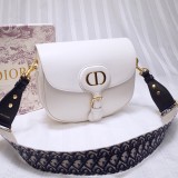 DIOR Bobby p850   27x19,5x8CM