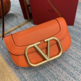 Borsa VLTN MAXI V0030 p780 26,5x9x15cm