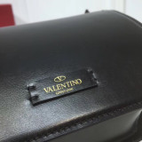 Borsa VLTN  VSLING 0005  p650  18 x 16 x 8,5 cm